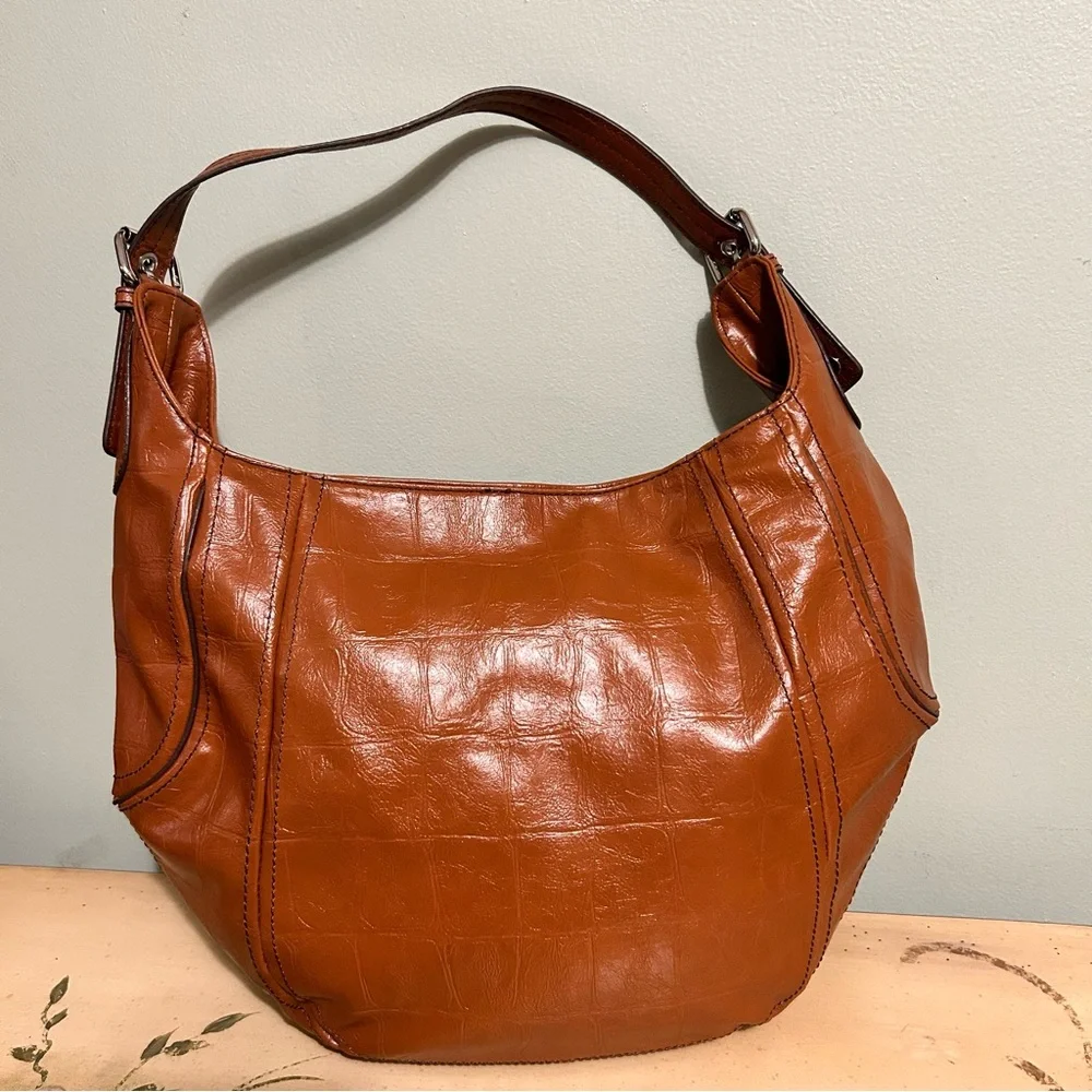 Nine West Cognac Tan Embossed Faux Leather Croc Reptile Print Hobo Bag Purse